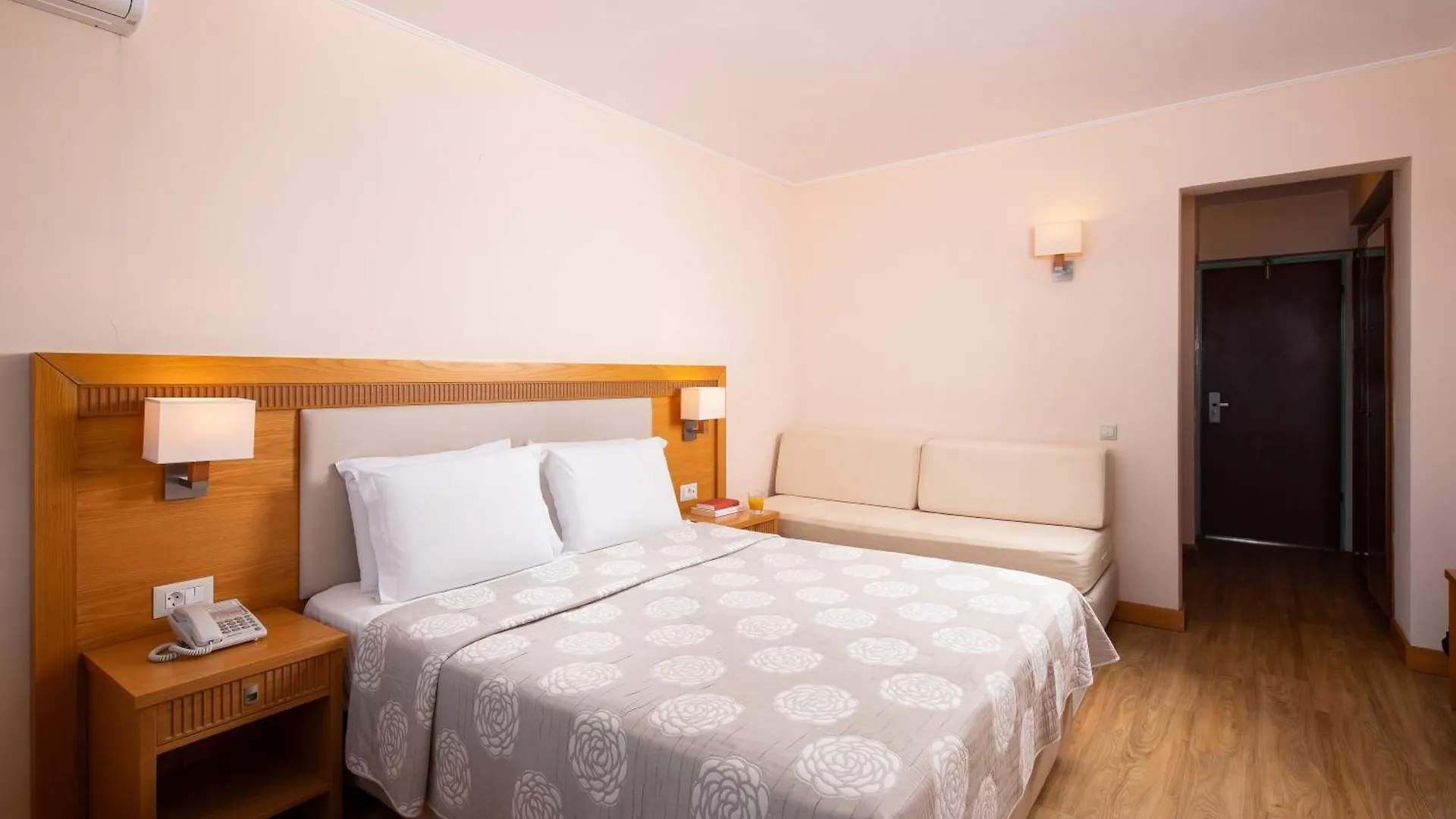 Hotel Mediterranee Argostoli