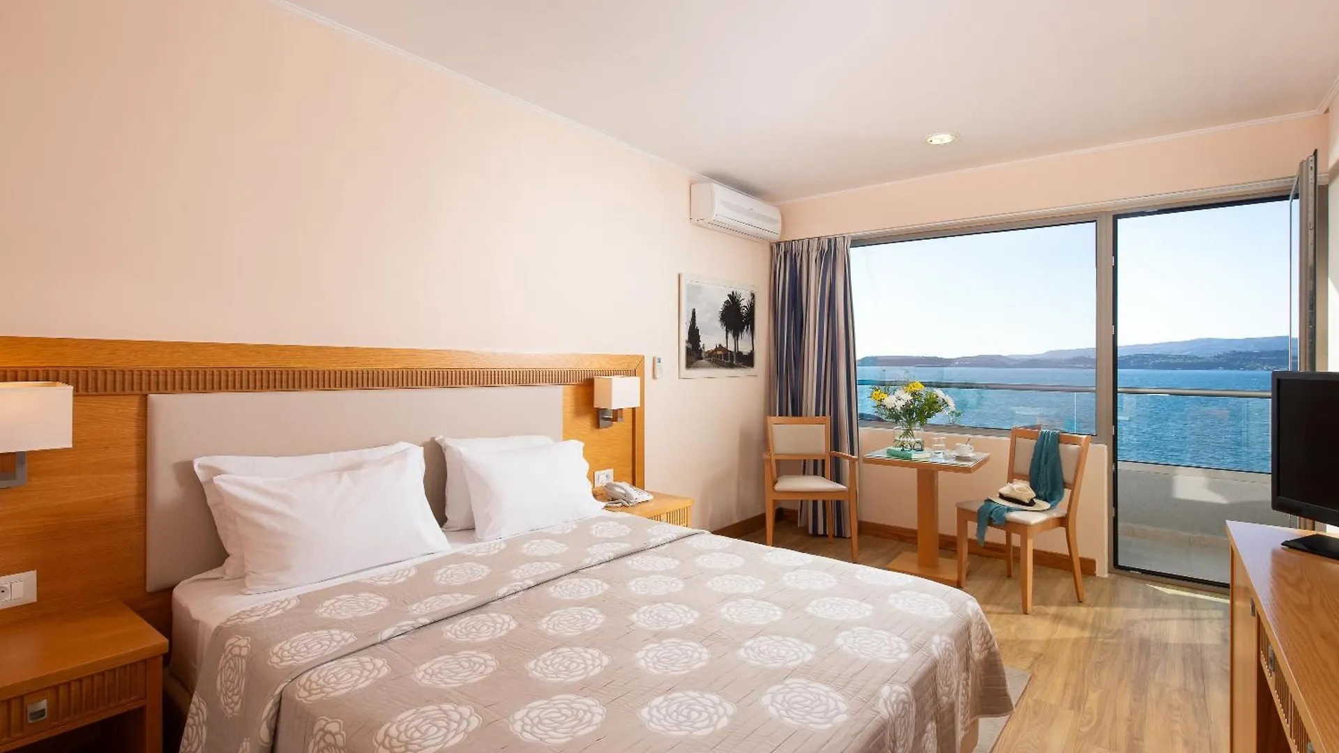 **** Hotel Mediterranee Argostoli  Grækenland